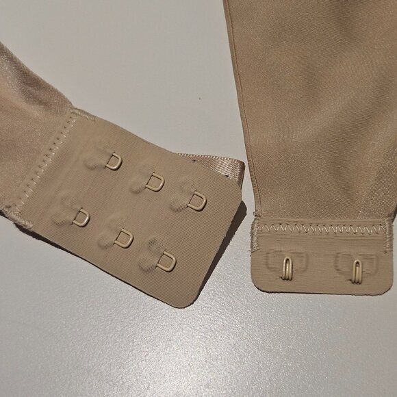 Skims Bra 36A Beige/Nude Ultimate Collection Teardrop Underwire Push-Up Padded - Picture 4 of 9